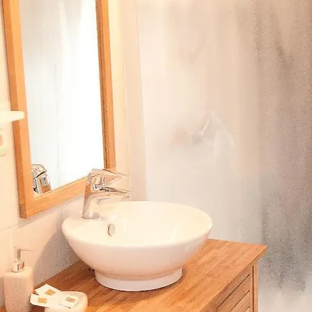 La Tourelle Hotel 3*